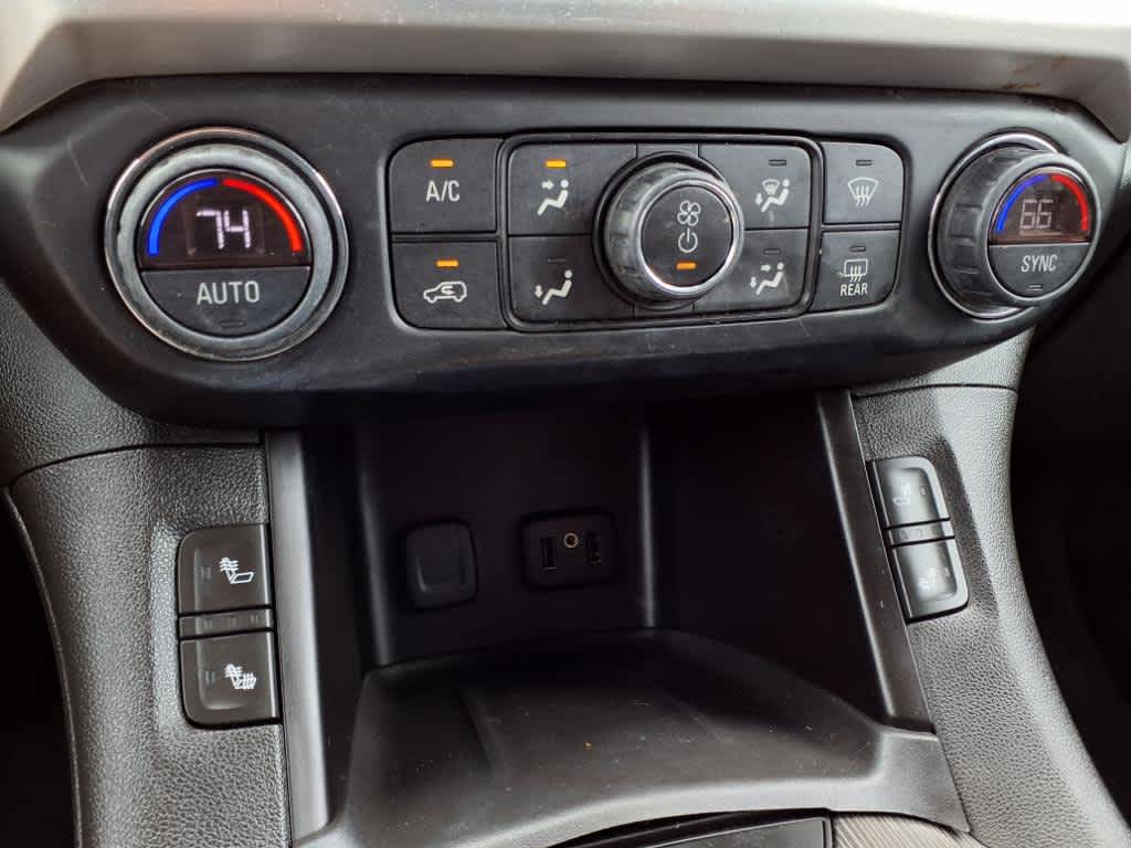 Thumbnail: 2019 GMC Acadia - 23