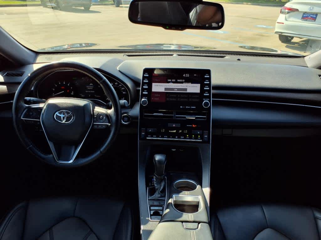2020 Toyota Avalon XLE 10