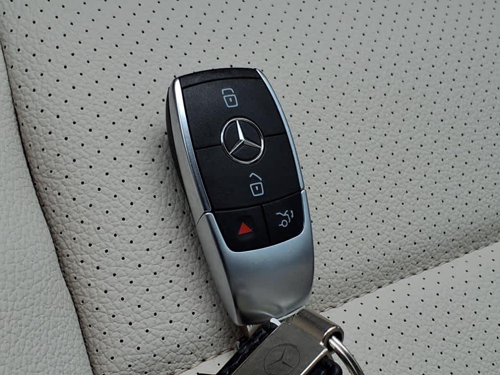 Thumbnail: 2025 Mercedes-Benz GLE - 20