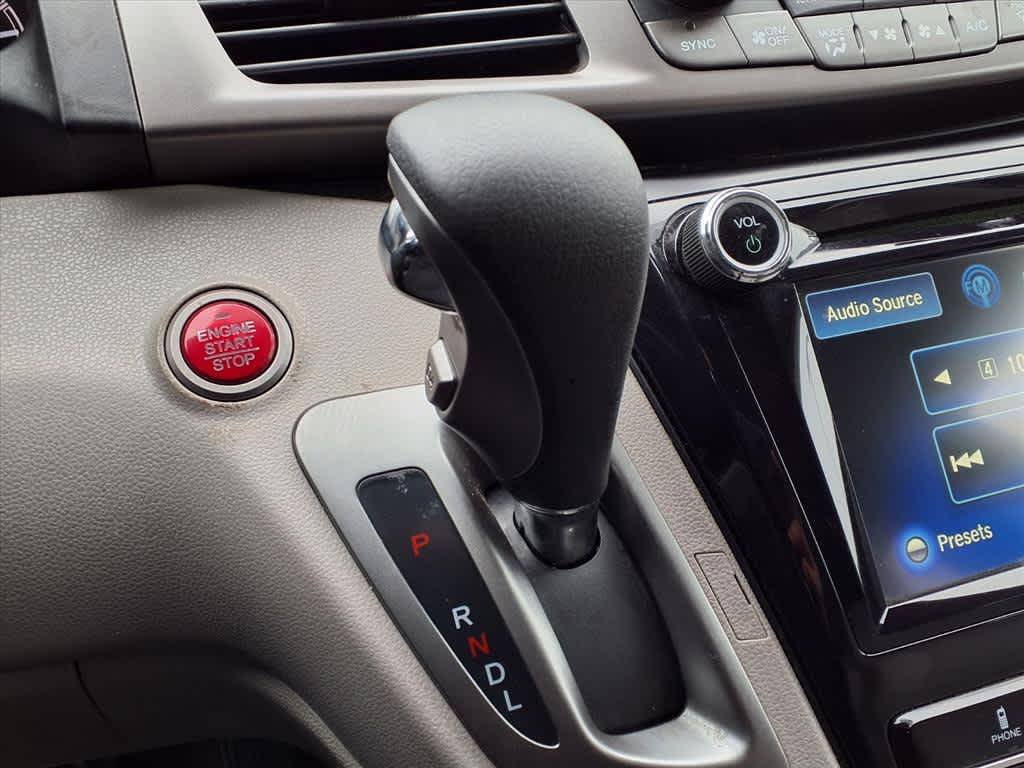 Thumbnail: 2015 Honda Odyssey - 25