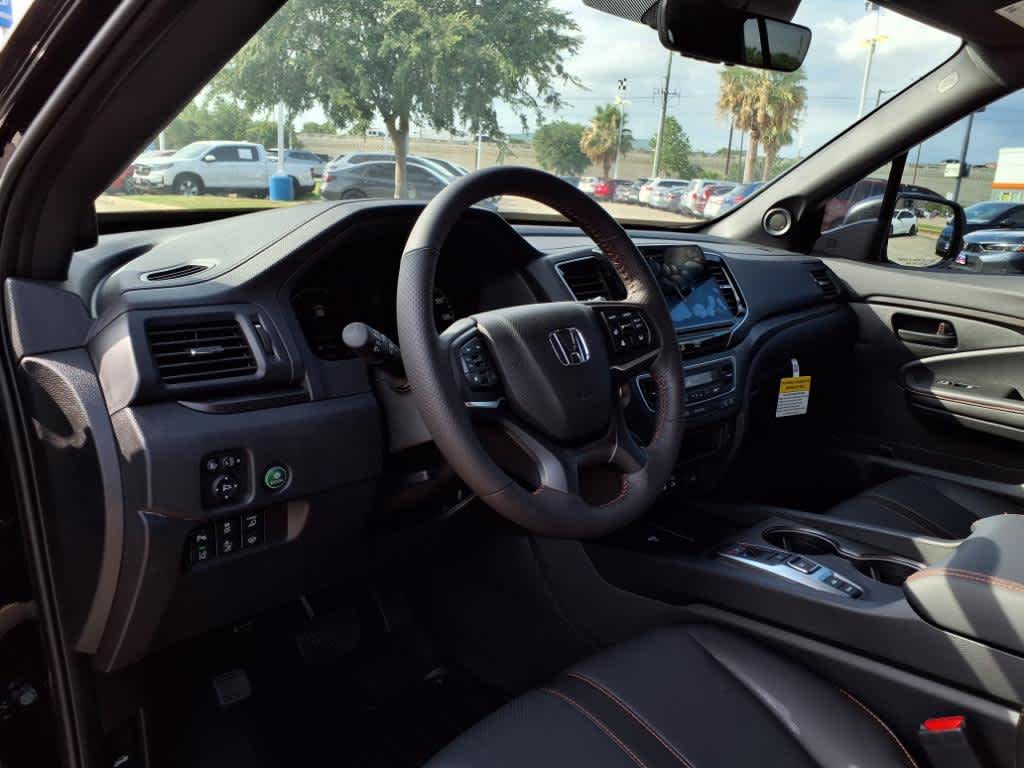 Thumbnail: 2025 Honda Ridgeline - 2