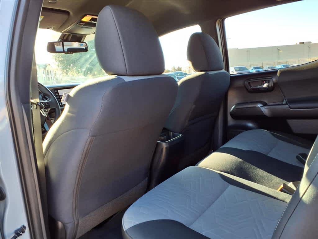 Thumbnail: 2020 Toyota Tacoma - 12