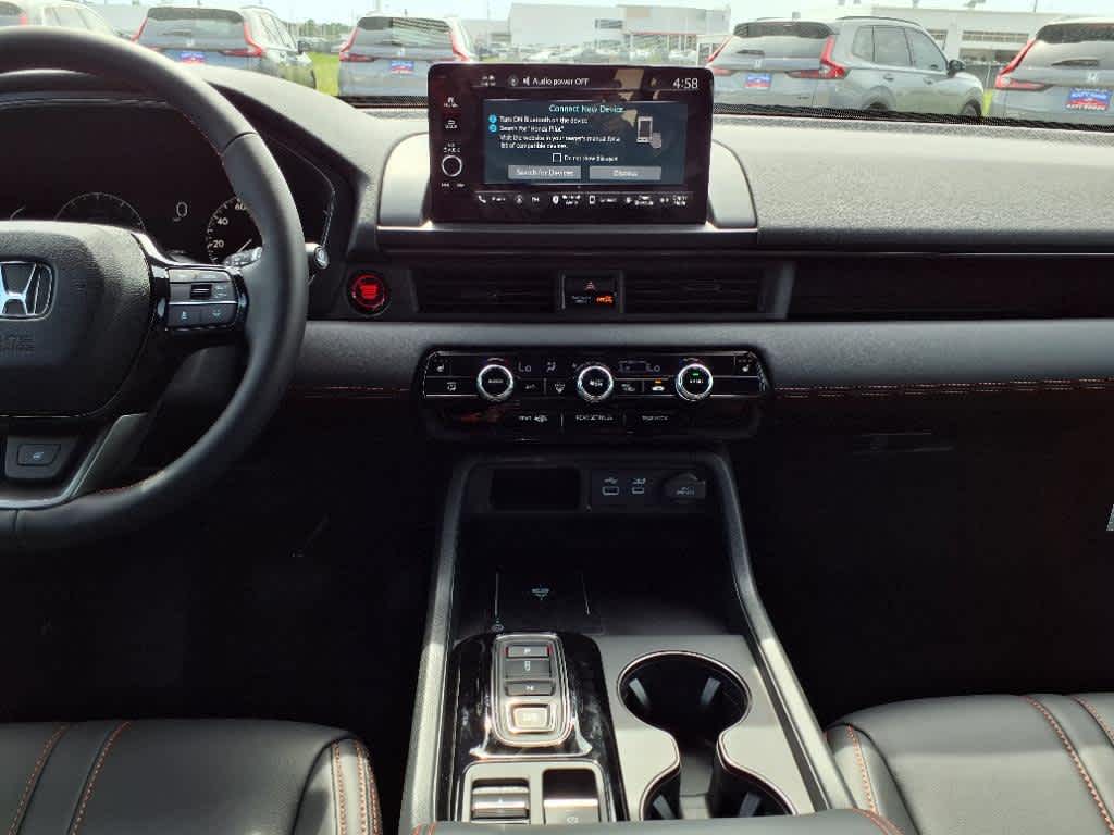 Thumbnail: 2025 Honda Pilot - 16