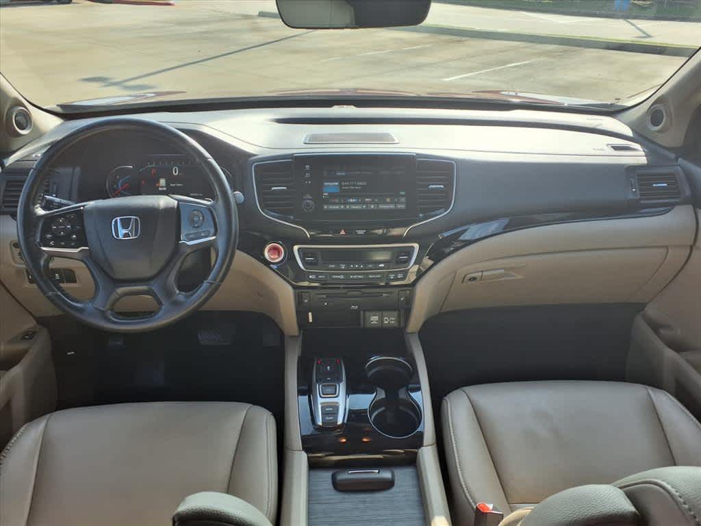 Thumbnail: 2019 Honda Pilot - 11