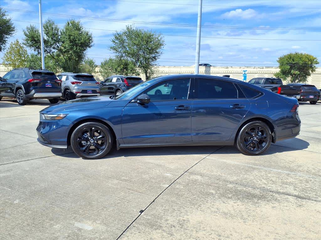 2025 Honda Accord SE photo 2