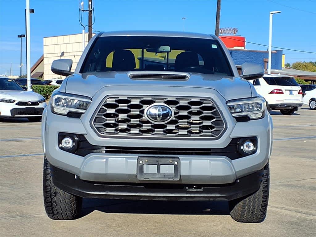 Thumbnail: 2020 Toyota Tacoma - 6