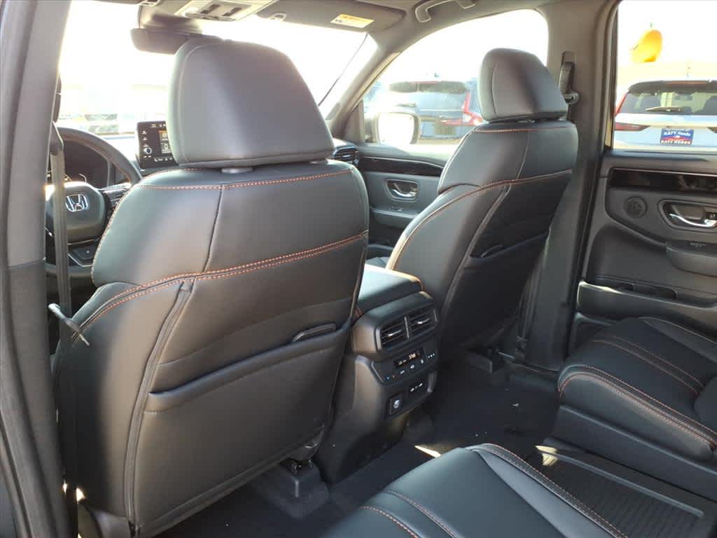 Thumbnail: 2025 Honda Pilot - 12