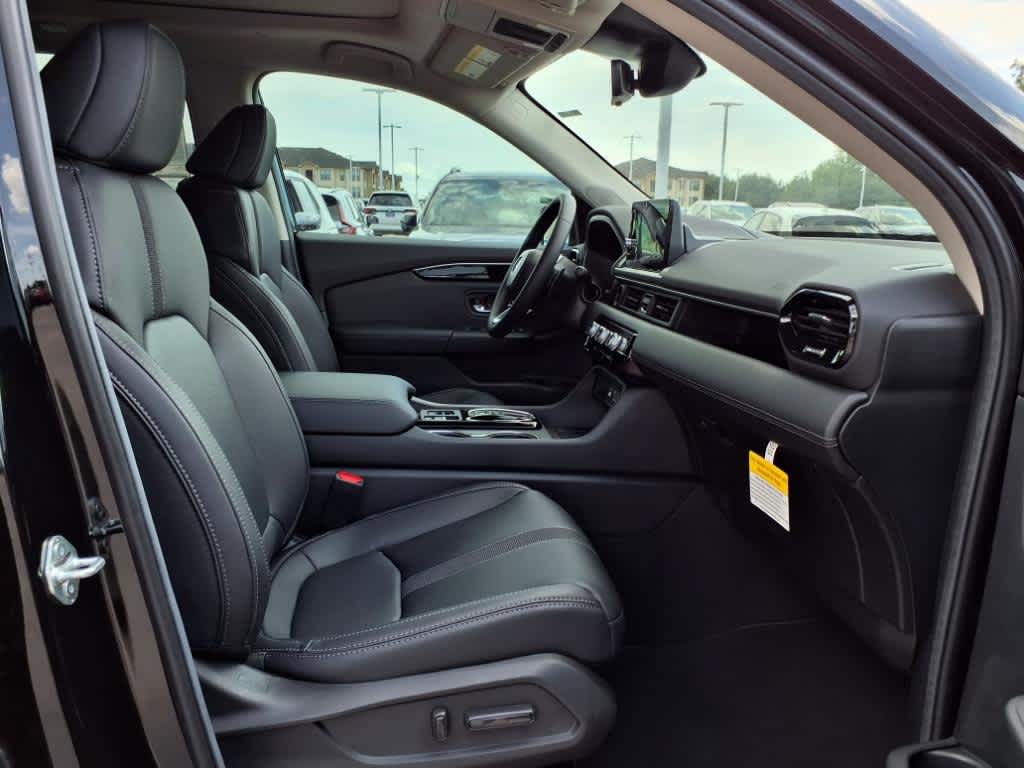 Thumbnail: 2025 Honda Pilot - 14