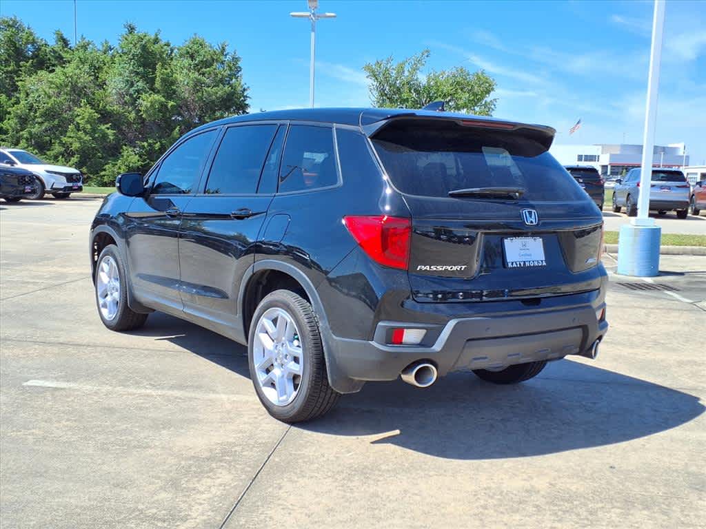 2025 Honda Passport EX-L photo 4