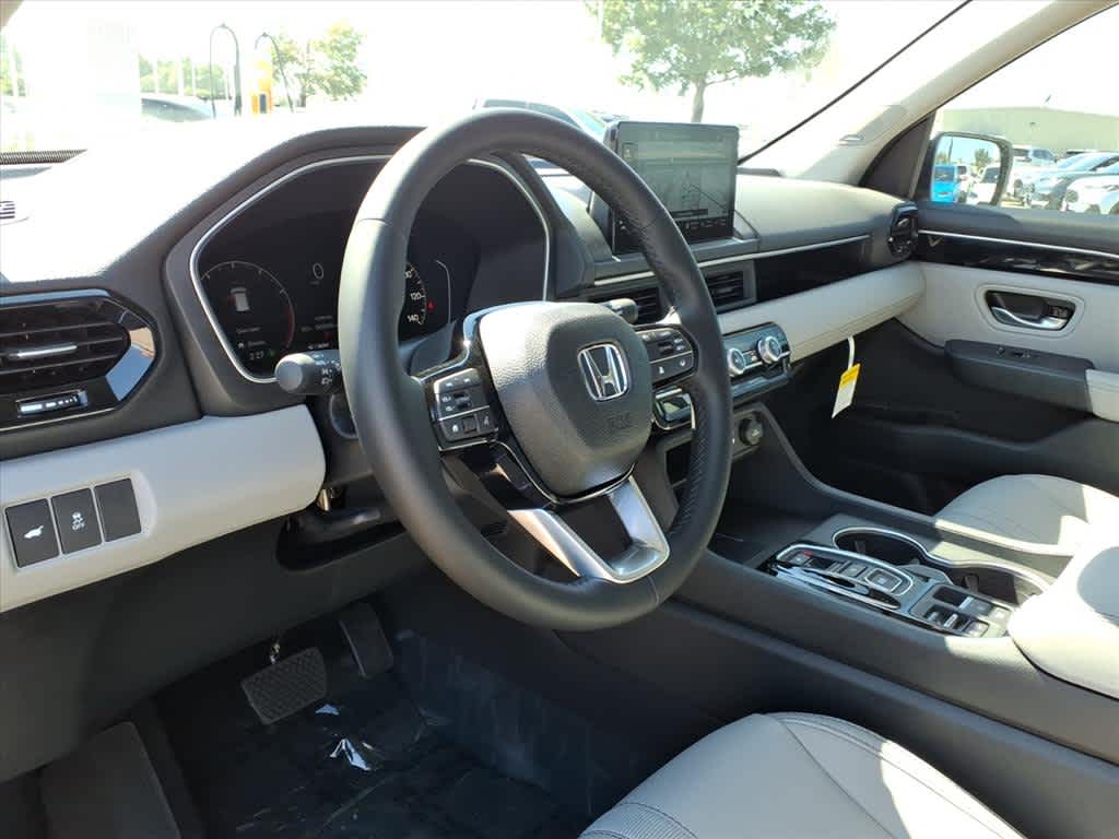 Thumbnail: 2025 Honda Pilot - 2