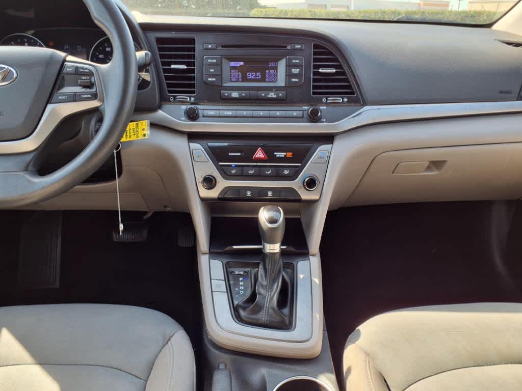 Thumbnail: 2017 Hyundai Elantra - 16