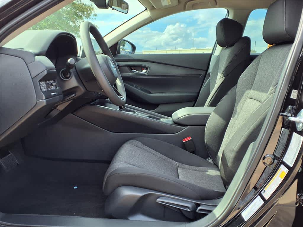 Thumbnail: 2025 Honda Accord - 17