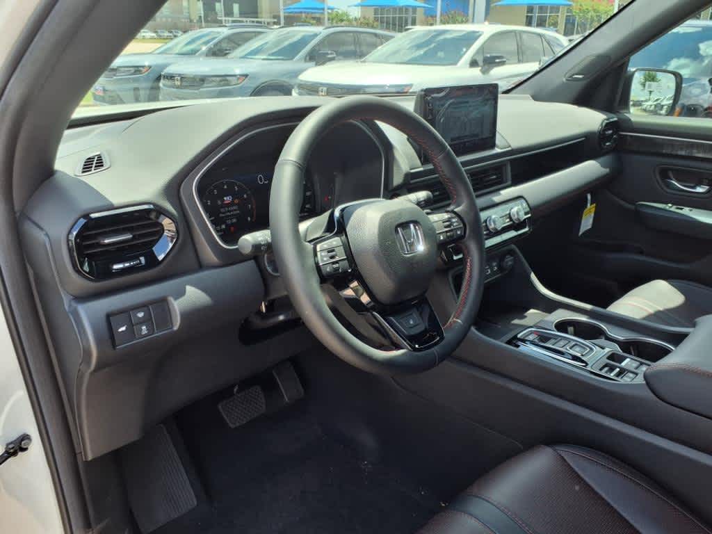 Thumbnail: 2025 Honda Pilot - 21