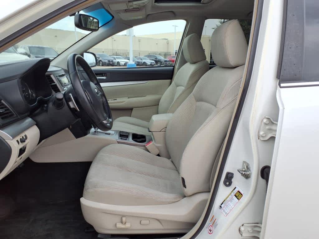 Thumbnail: 2012 Subaru Outback - 11