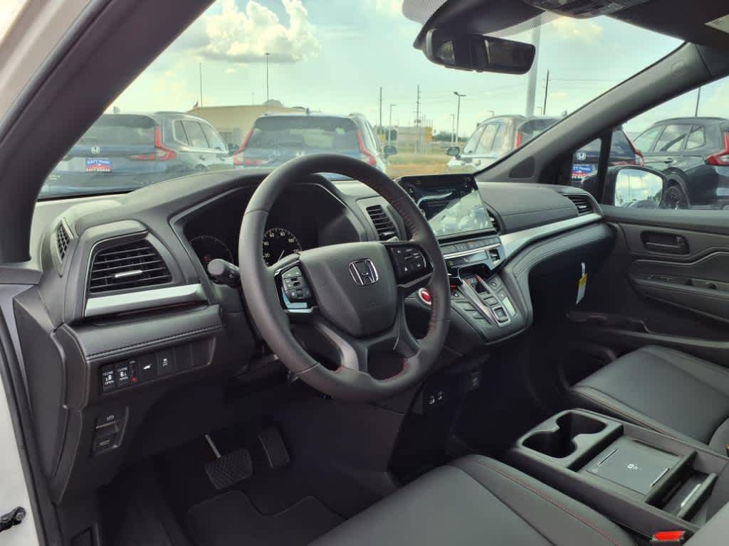 Thumbnail: 2025 Honda Odyssey - 2