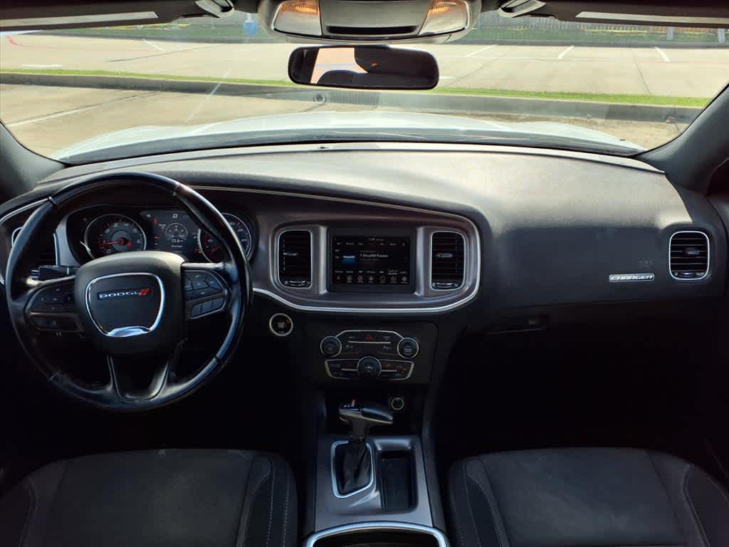 Thumbnail: 2022 Dodge Charger - 11