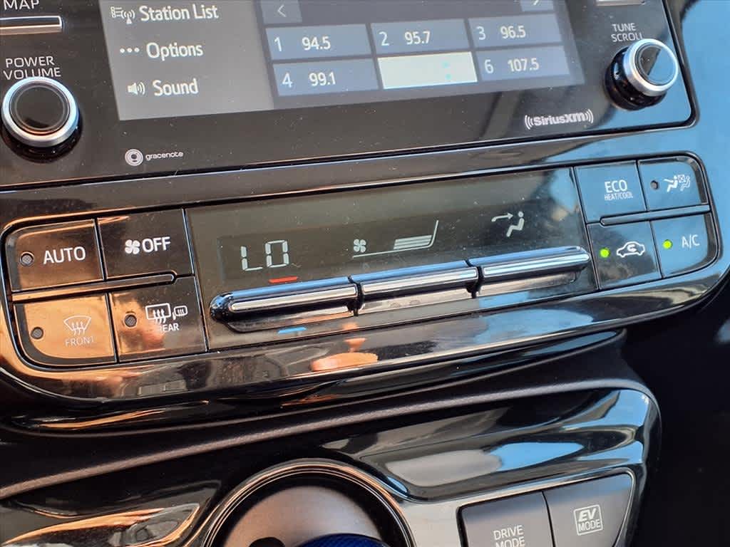 Thumbnail: 2022 Toyota Prius - 20