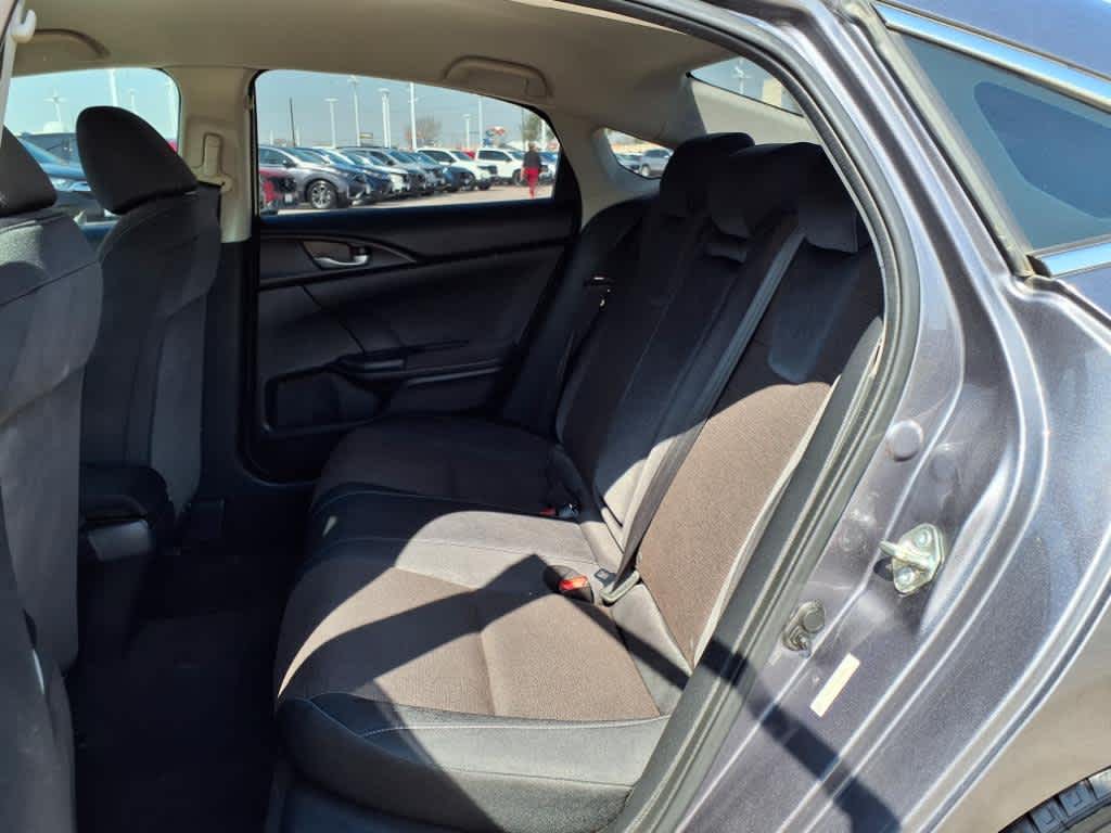 Thumbnail: 2020 Honda Insight - 12