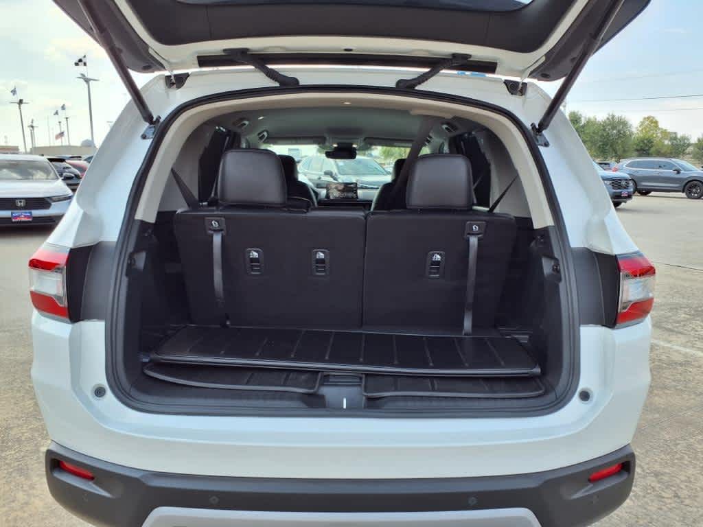 Thumbnail: 2025 Honda Pilot - 19