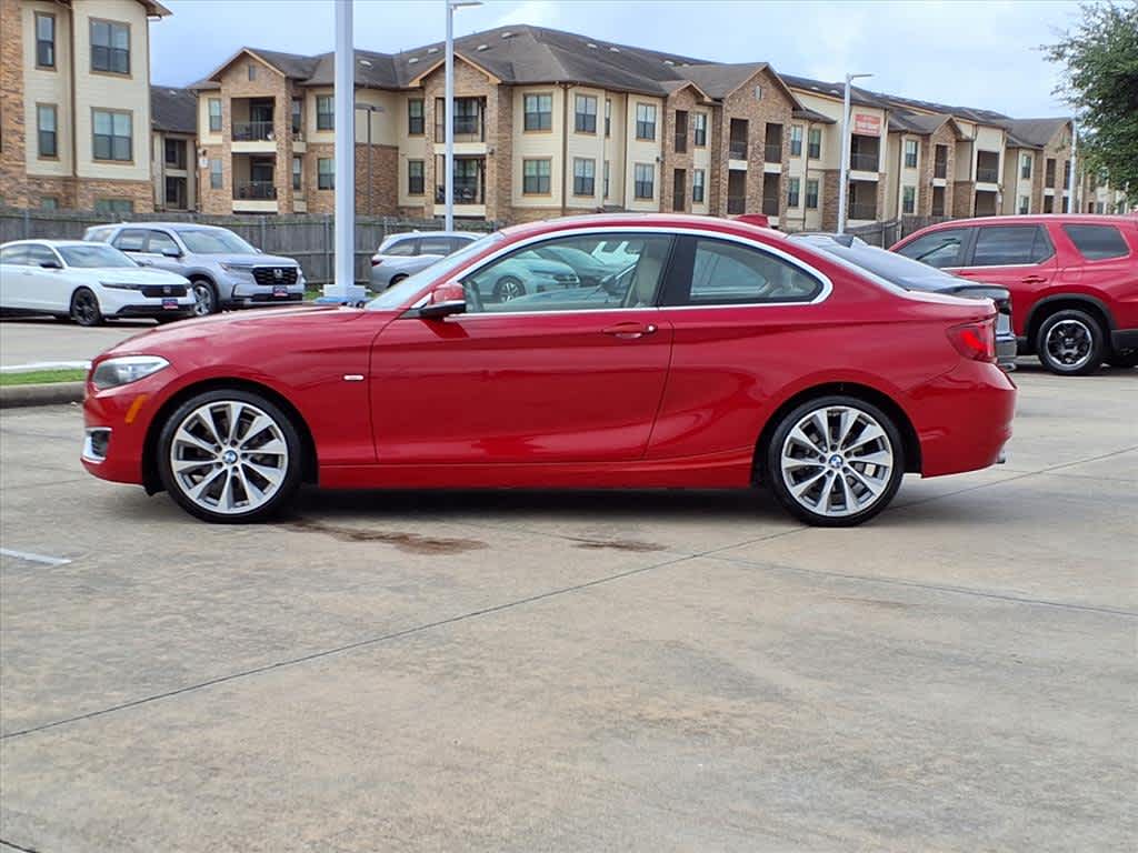 Thumbnail: 2014 BMW 2 Series - 3