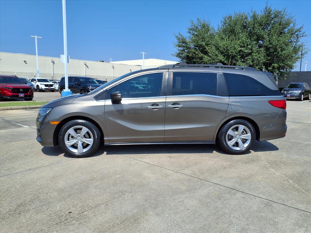 2018 Honda Odyssey photo 3