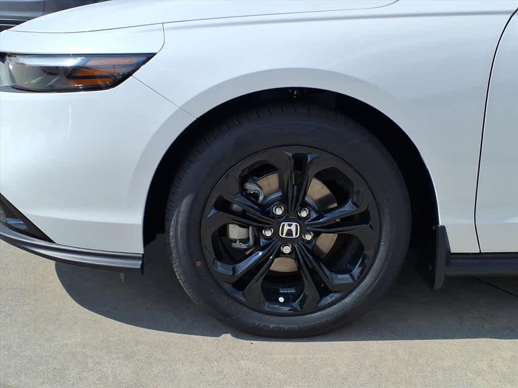 Thumbnail: 2025 Honda Accord - 8