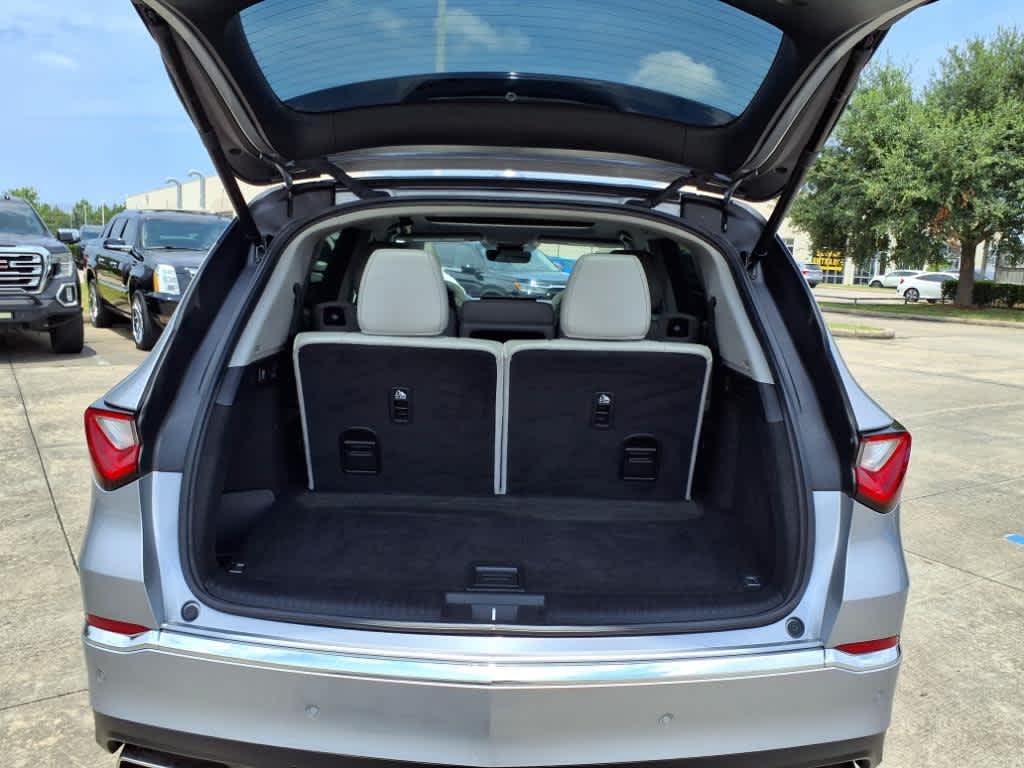 Thumbnail: 2022 Acura MDX - 19