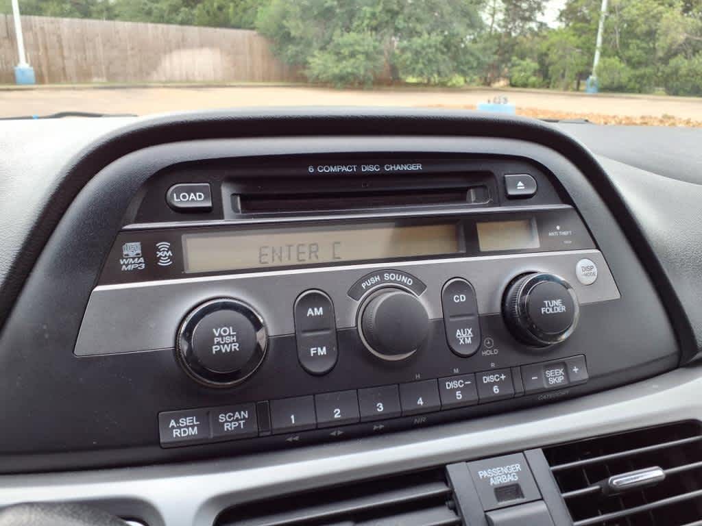 Thumbnail: 2010 Honda Odyssey - 23