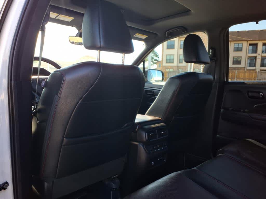 Thumbnail: 2024 Honda Passport - 12