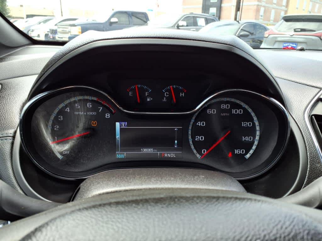 Thumbnail: 2016 Chevrolet Cruze - 18