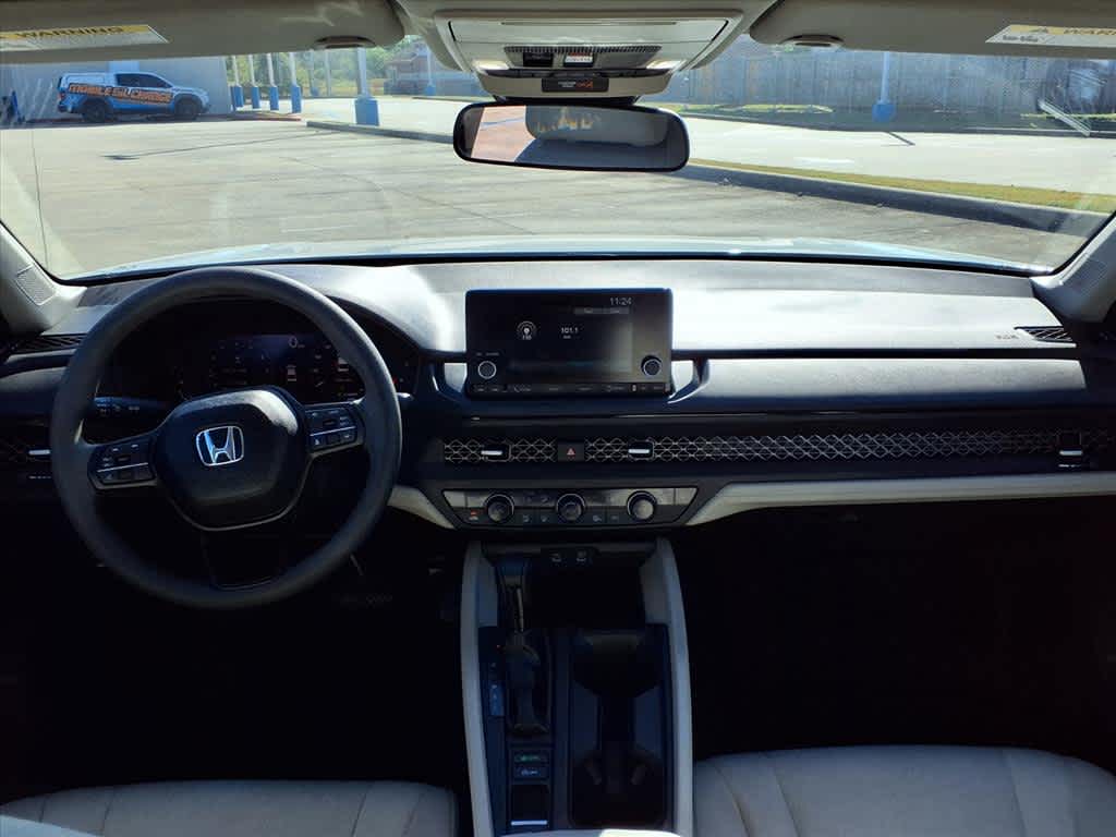 Thumbnail: 2024 Honda Accord - 10