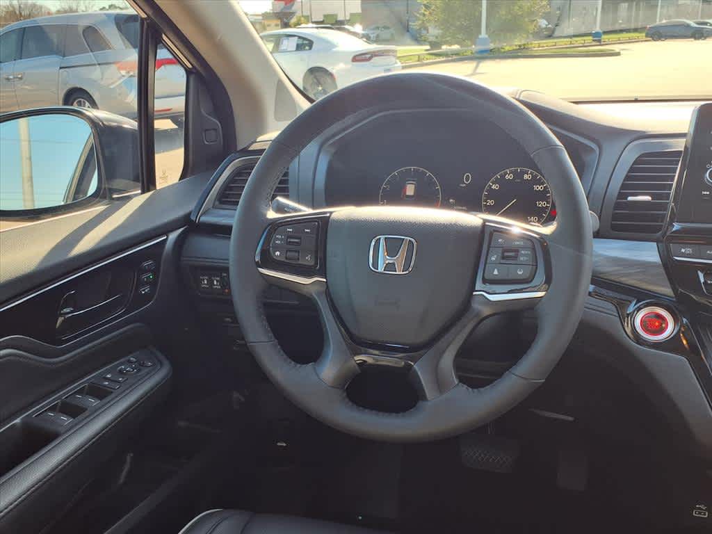 Thumbnail: 2026 Honda Odyssey - 15