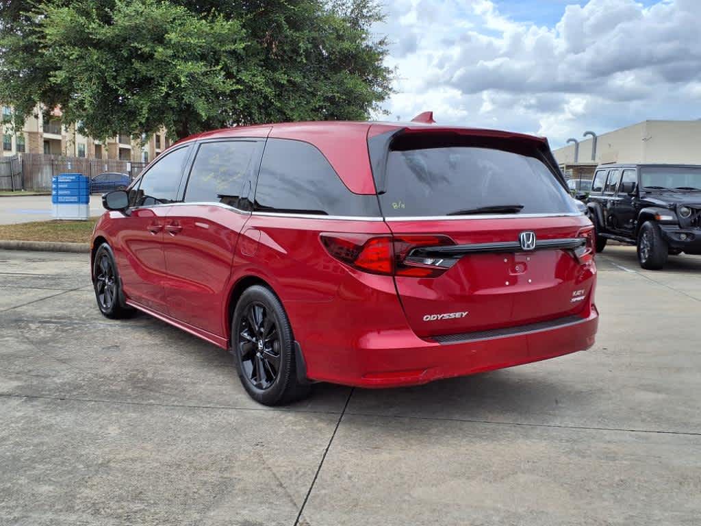 2023 Honda Odyssey Sport photo 3