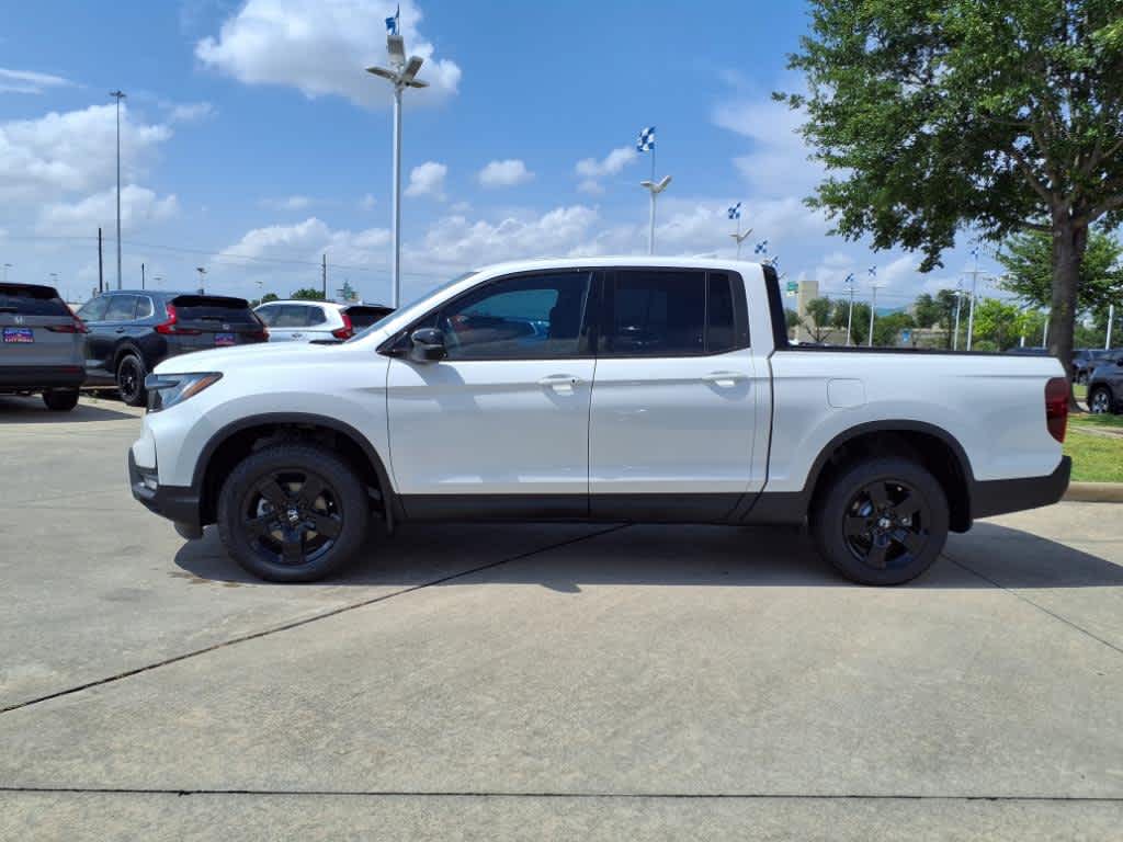 Thumbnail: 2025 Honda Ridgeline - 3