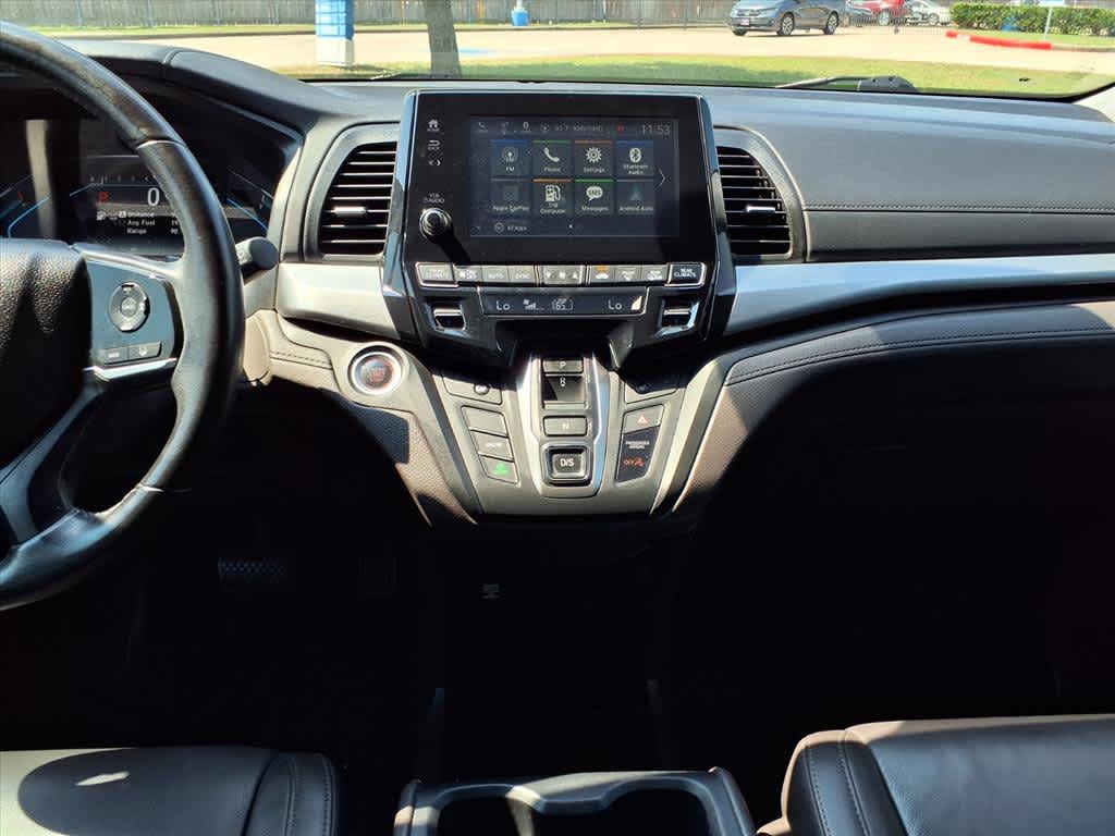 Thumbnail: 2018 Honda Odyssey - 16