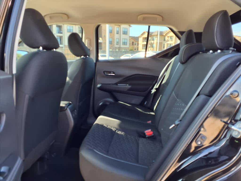 Thumbnail: 2021 Nissan Kicks - 13