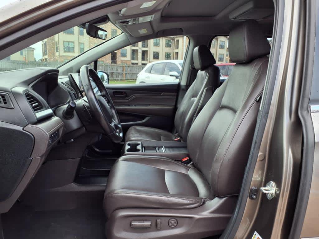 Thumbnail: 2018 Honda Odyssey - 11