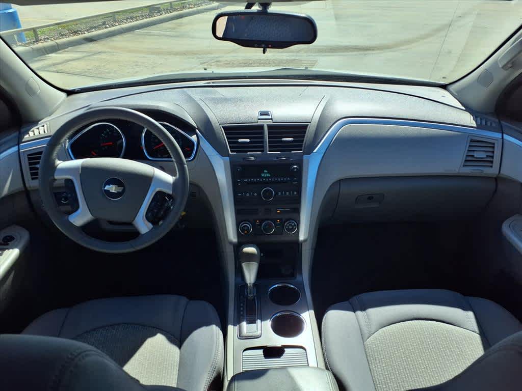 Thumbnail: 2012 Chevrolet Traverse - 11