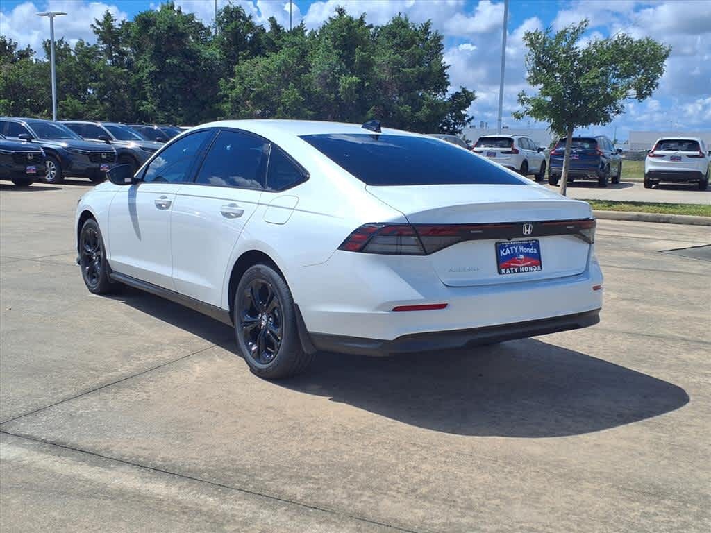 New 2025 Honda Accord SE Sedan