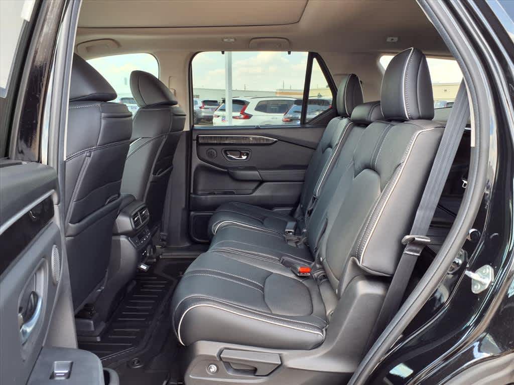 Thumbnail: 2025 Honda Pilot - 13