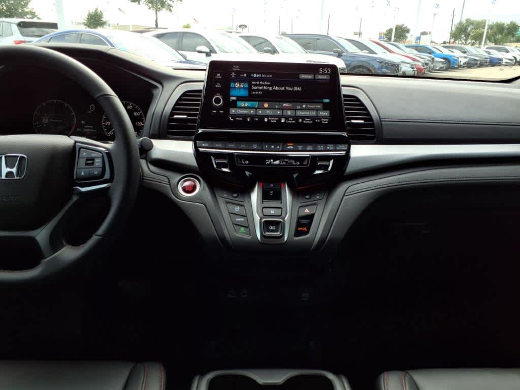 Thumbnail: 2025 Honda Odyssey - 16