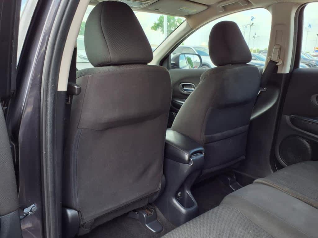 2016 Honda HR-V LX 12