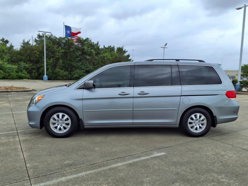 Thumbnail: 2010 Honda Odyssey - 3