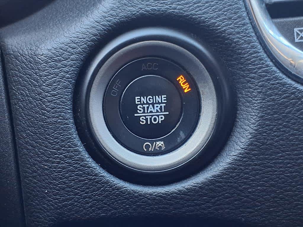 Thumbnail: 2018 Dodge Durango - 22