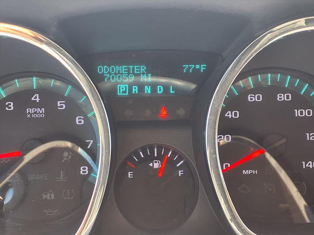 Thumbnail: 2012 Chevrolet Traverse - 18