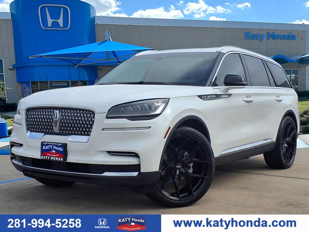 Thumbnail: 2024 Lincoln Aviator - 1