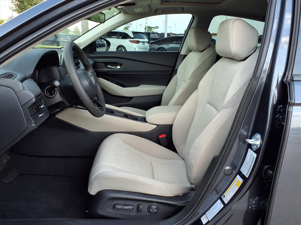 Thumbnail: 2025 Honda Accord - 11