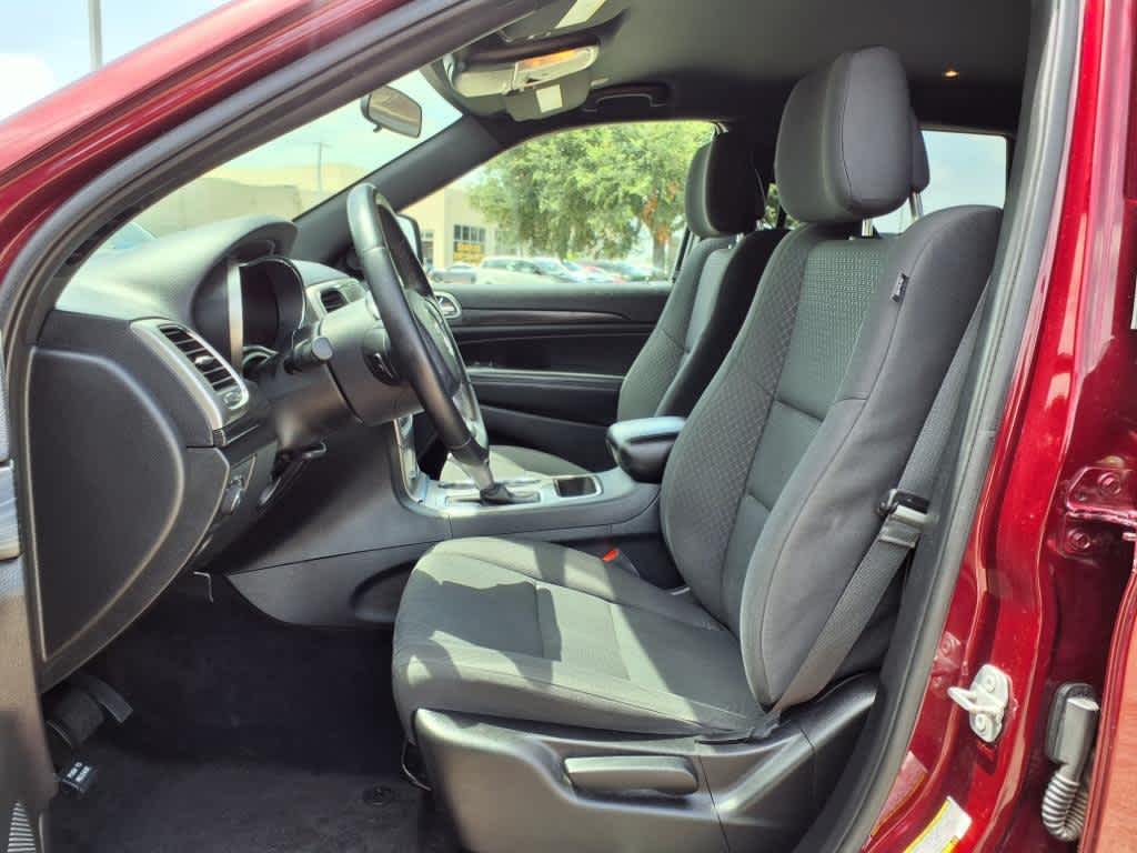 Thumbnail: 2019 Jeep Grand Cherokee - 11