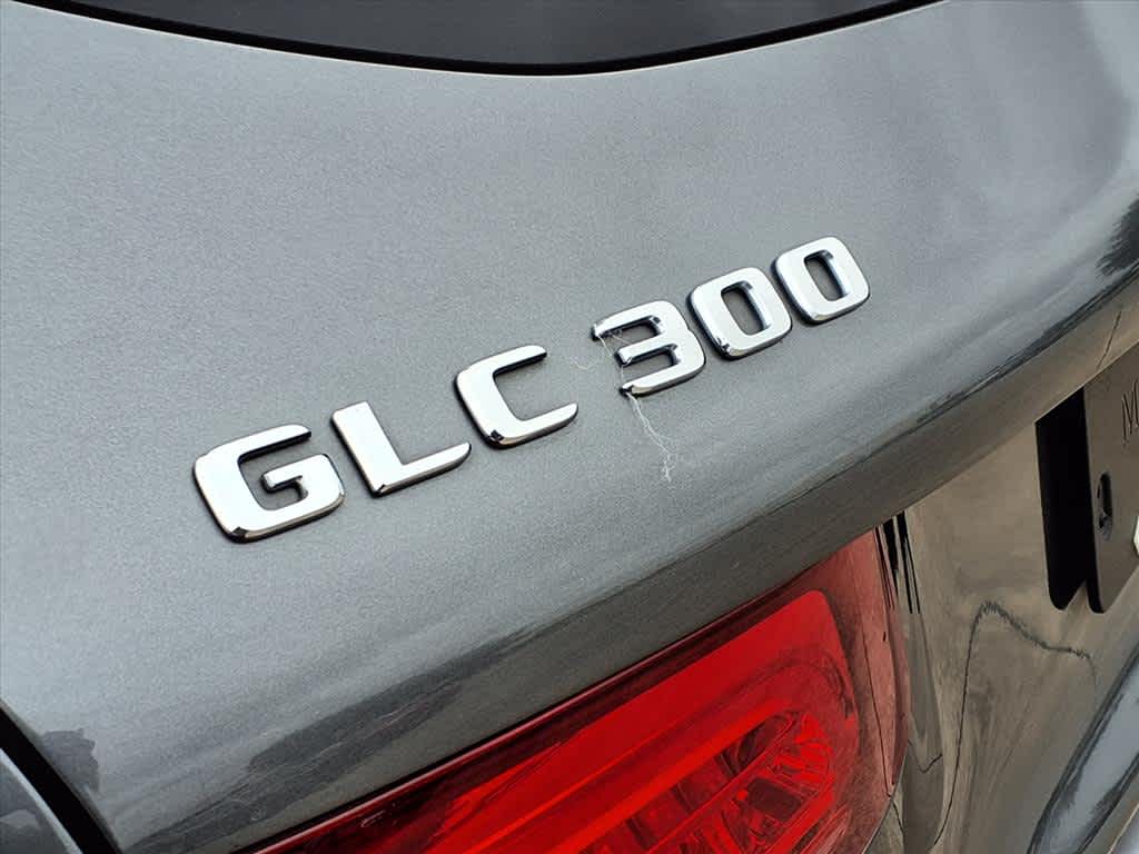 Thumbnail: 2018 Mercedes-Benz GLC - 8