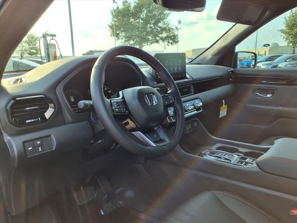 Thumbnail: 2025 Honda Pilot - 2